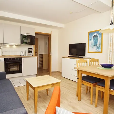 Appartement Strandnah, Gratis Nutzung Vom Ahoi Erlebnisbad Und Sauna In Sellin - Strandresidenz Brandenburg 31
