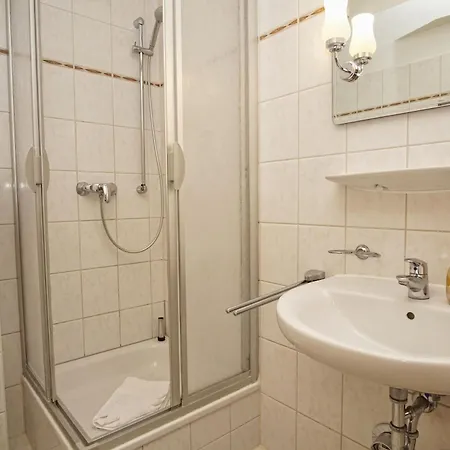 Strandresidenz Brandenburg Ferienwohnung 31 Mit Sauna- Und Schwimmbadnutzung Im Ahoi Sellin Lejlighed *